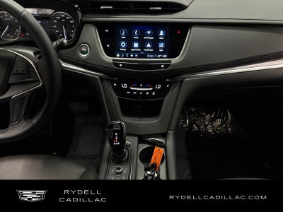 2026 Cadillac XT5 Luxury