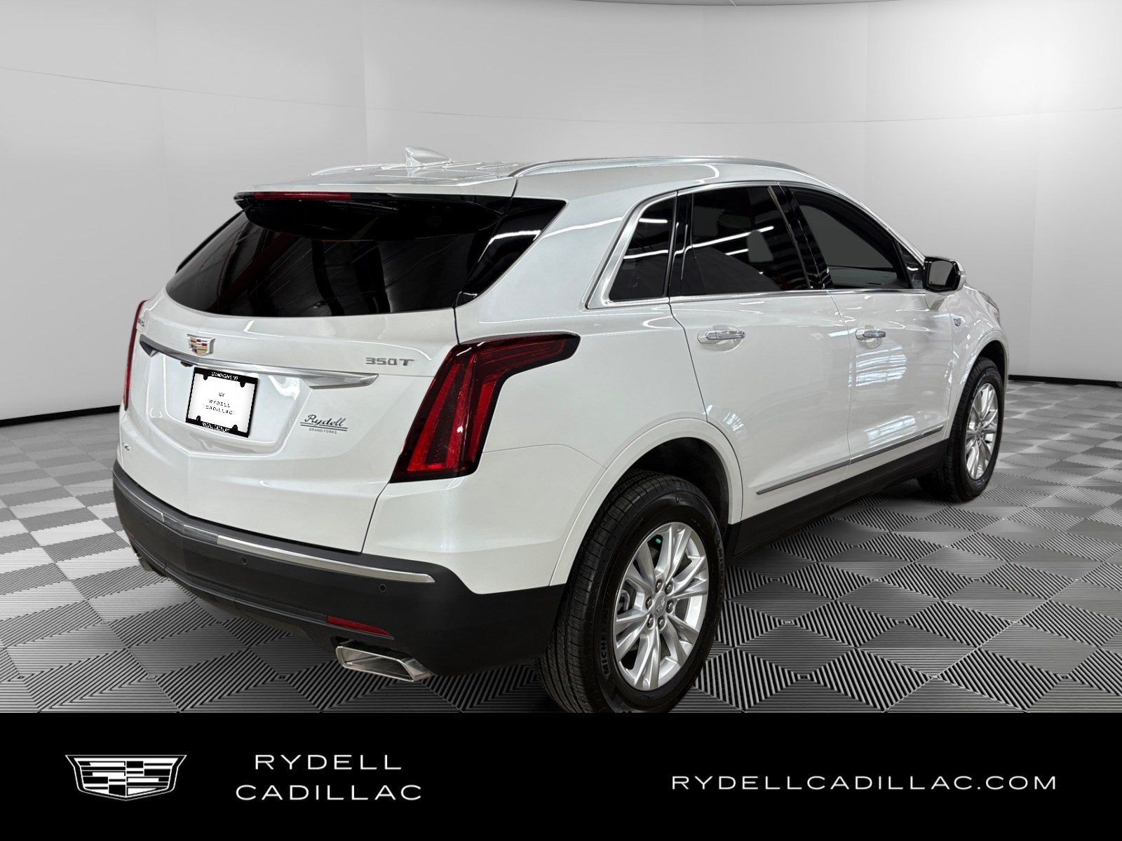 2026 Cadillac XT5 Luxury