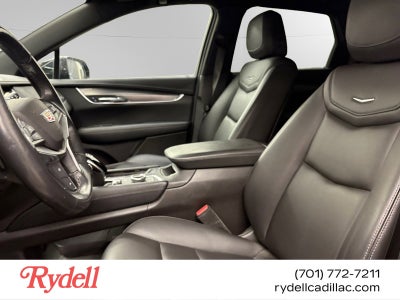2022 Cadillac XT5 Luxury