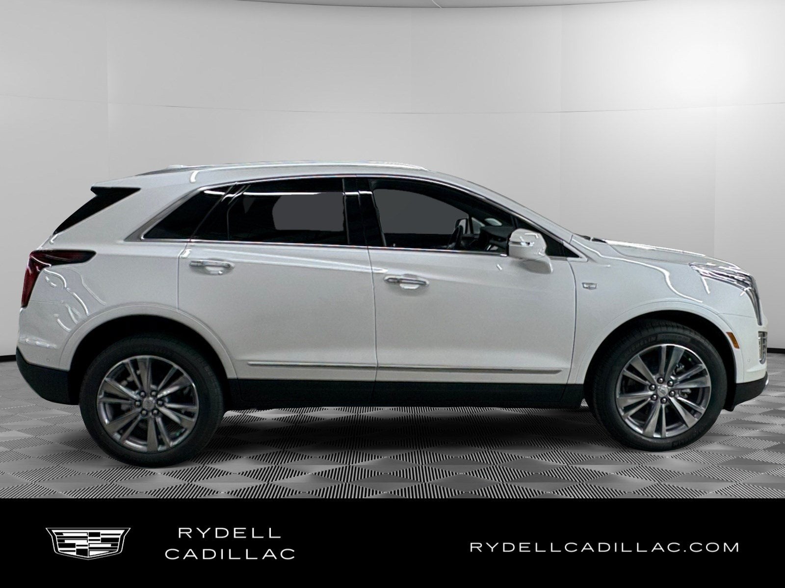 2026 Cadillac XT5 Premium Luxury - Photo 6