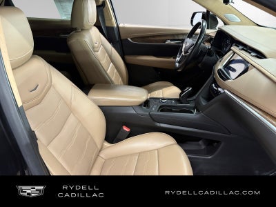 2022 Cadillac XT5 Premium Luxury