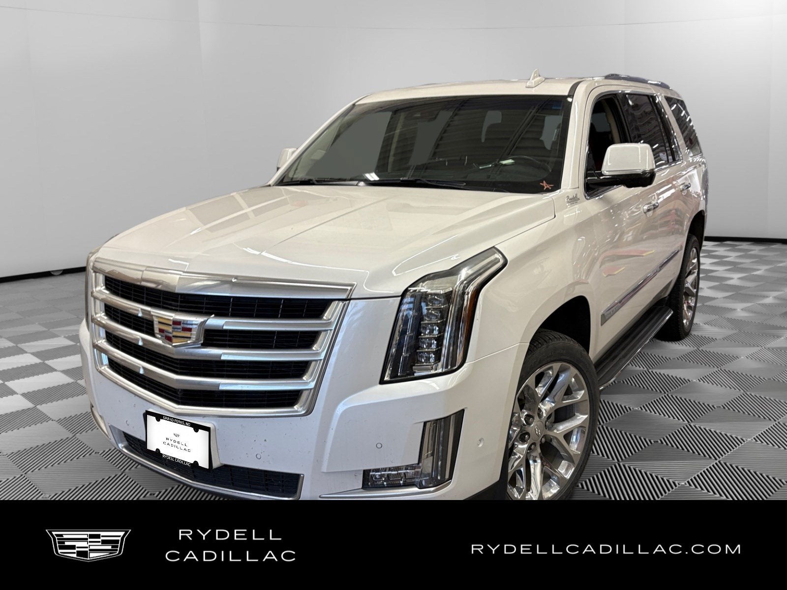 2018 Cadillac Escalade Luxury