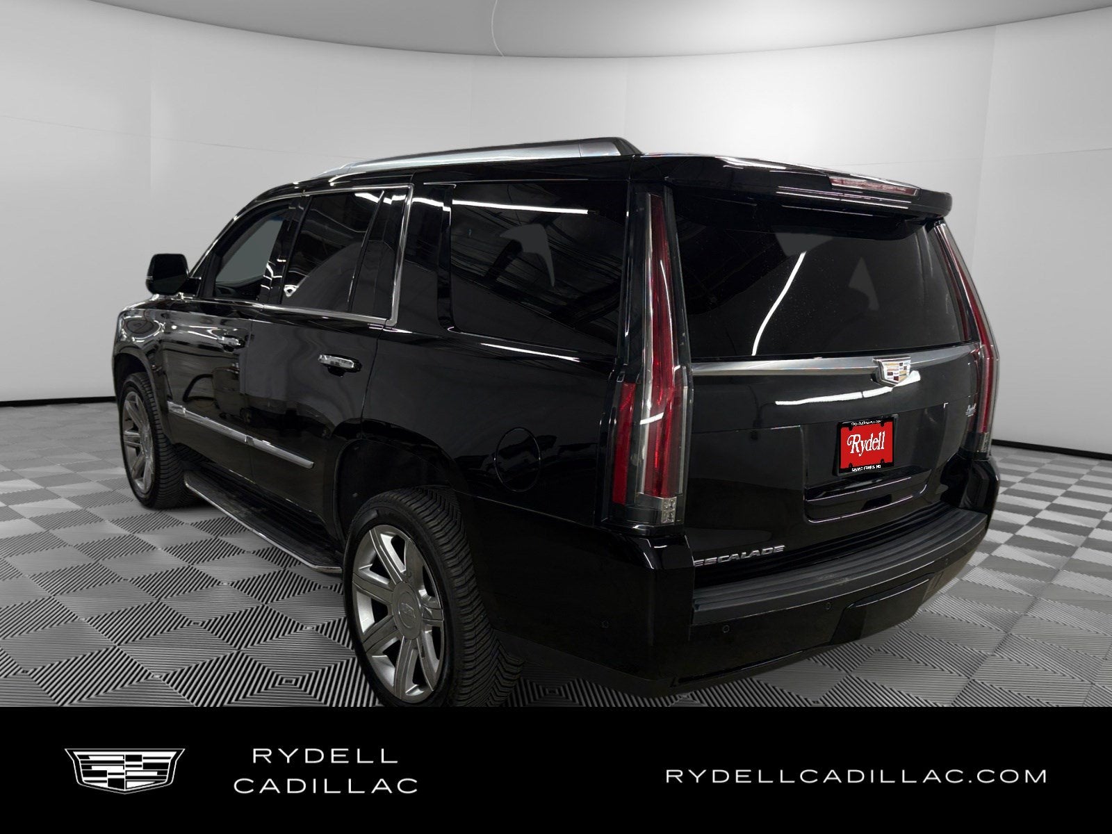 2017 Cadillac Escalade Luxury