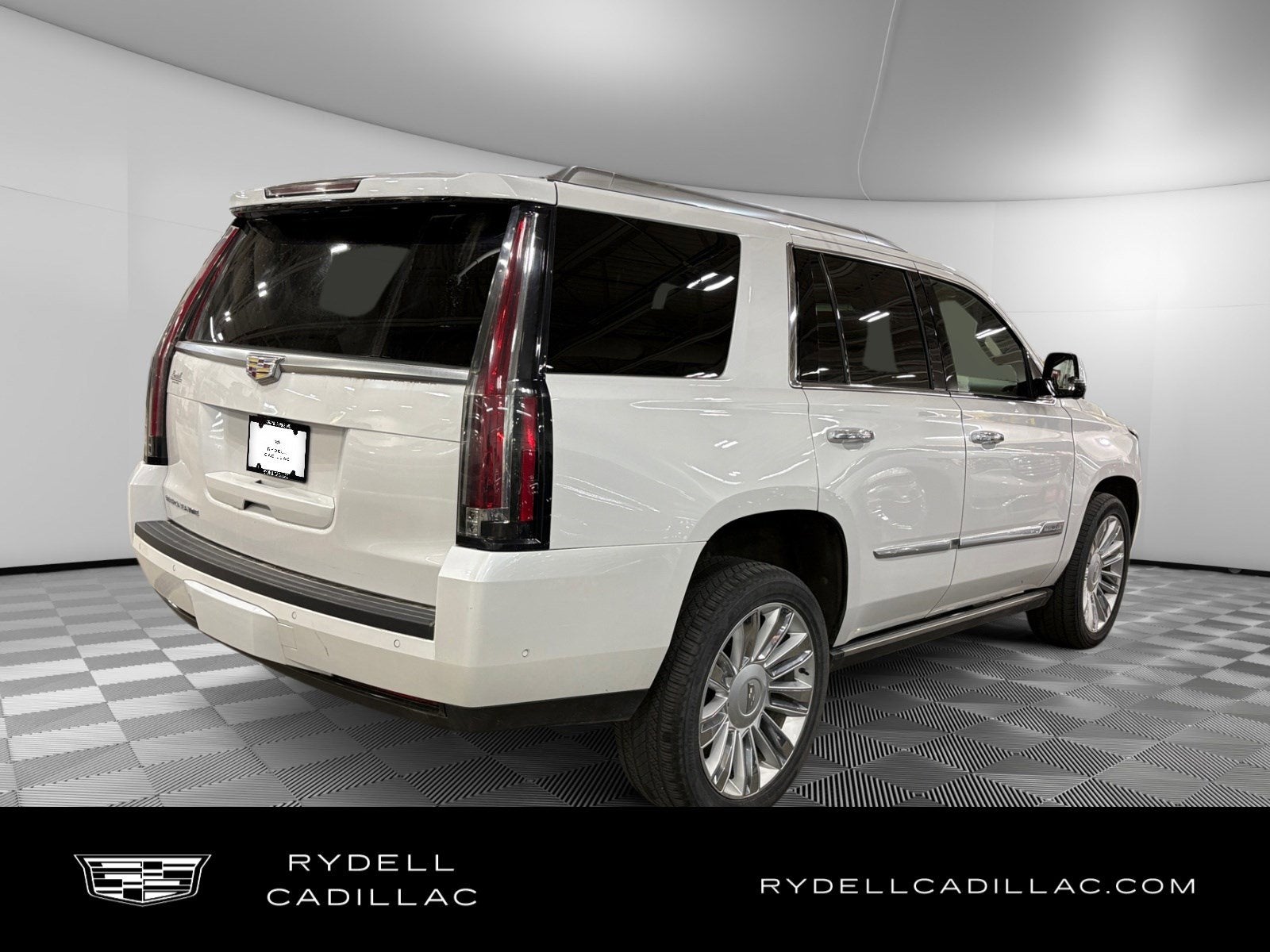 2018 Cadillac Escalade Platinum