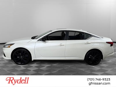 2022 Nissan Altima 2.5 SR
