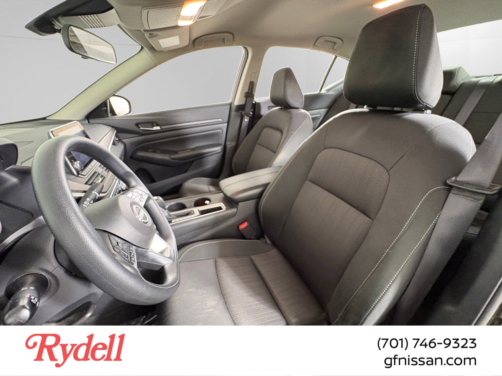 2025 Nissan Altima SV FWD