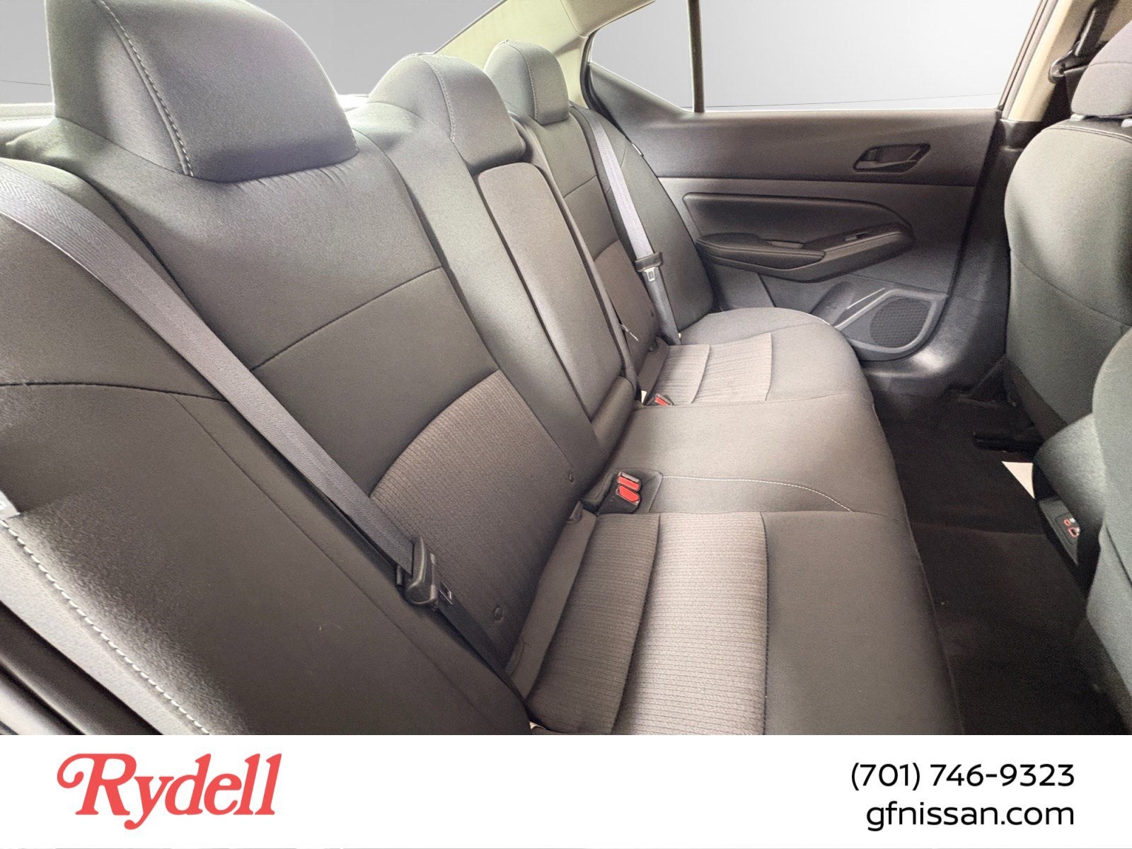 2025 Nissan Altima SV FWD