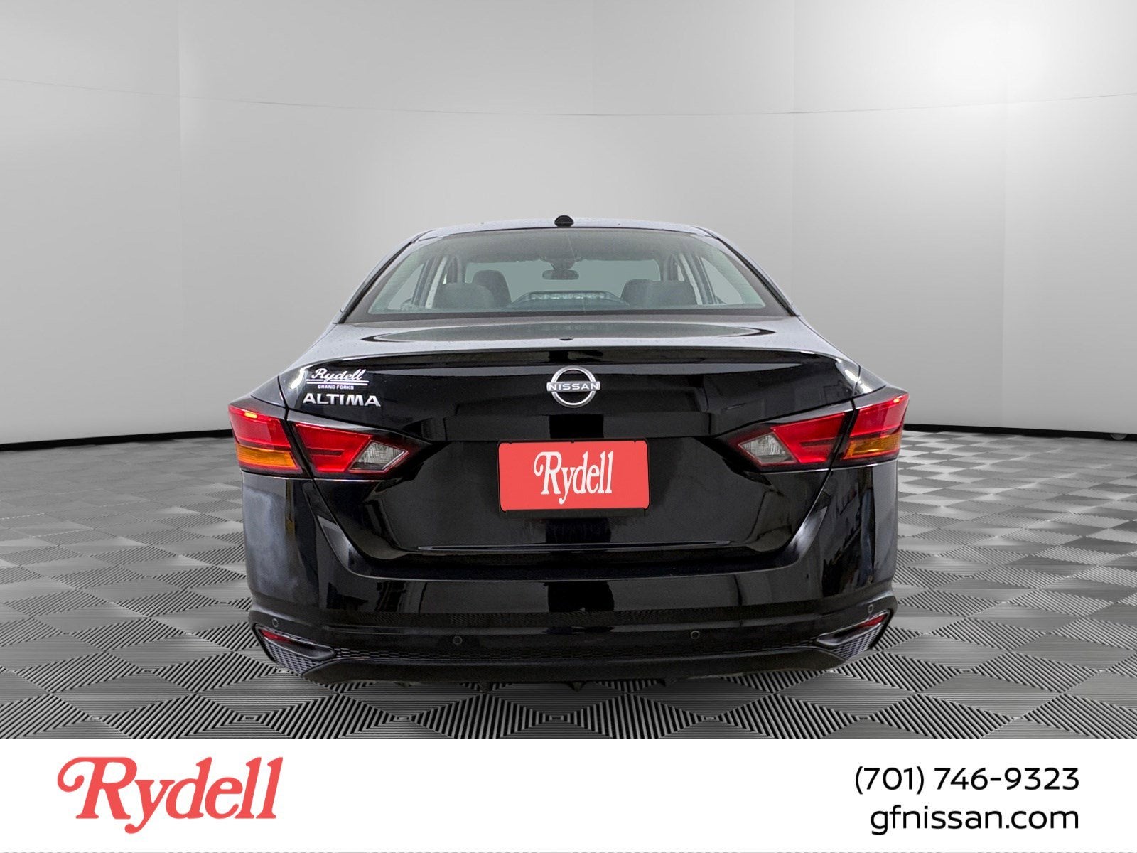 2025 Nissan Altima SV FWD