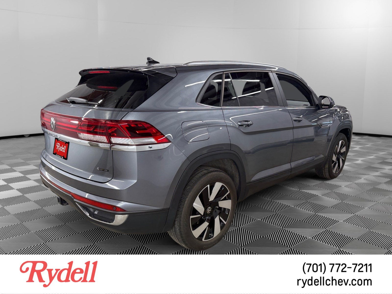 2024 Volkswagen Atlas Cross Sport 2.0T SE w/Technology