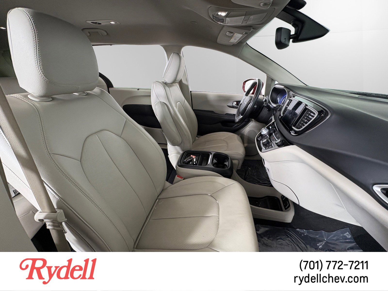 2020 Chrysler Pacifica Touring L