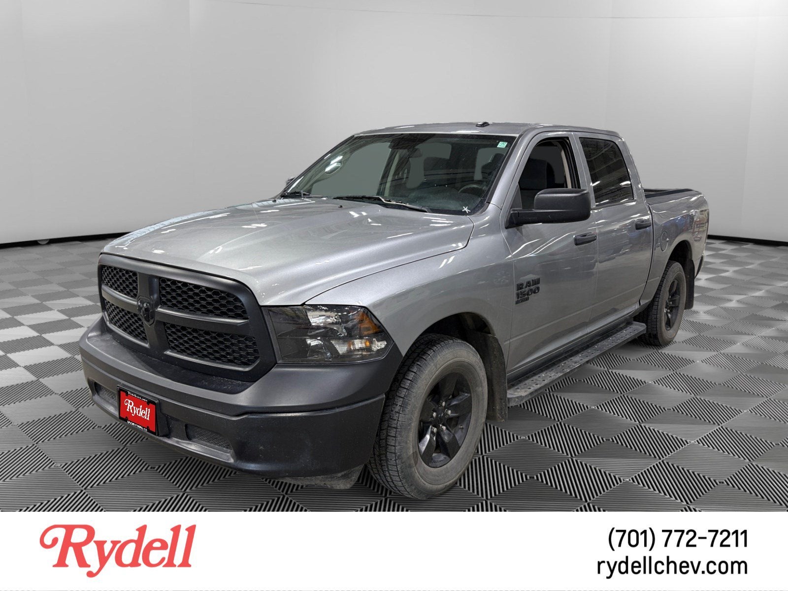 2023 RAM 1500 Classic Tradesman Crew Cab 4x4 5'7" Box