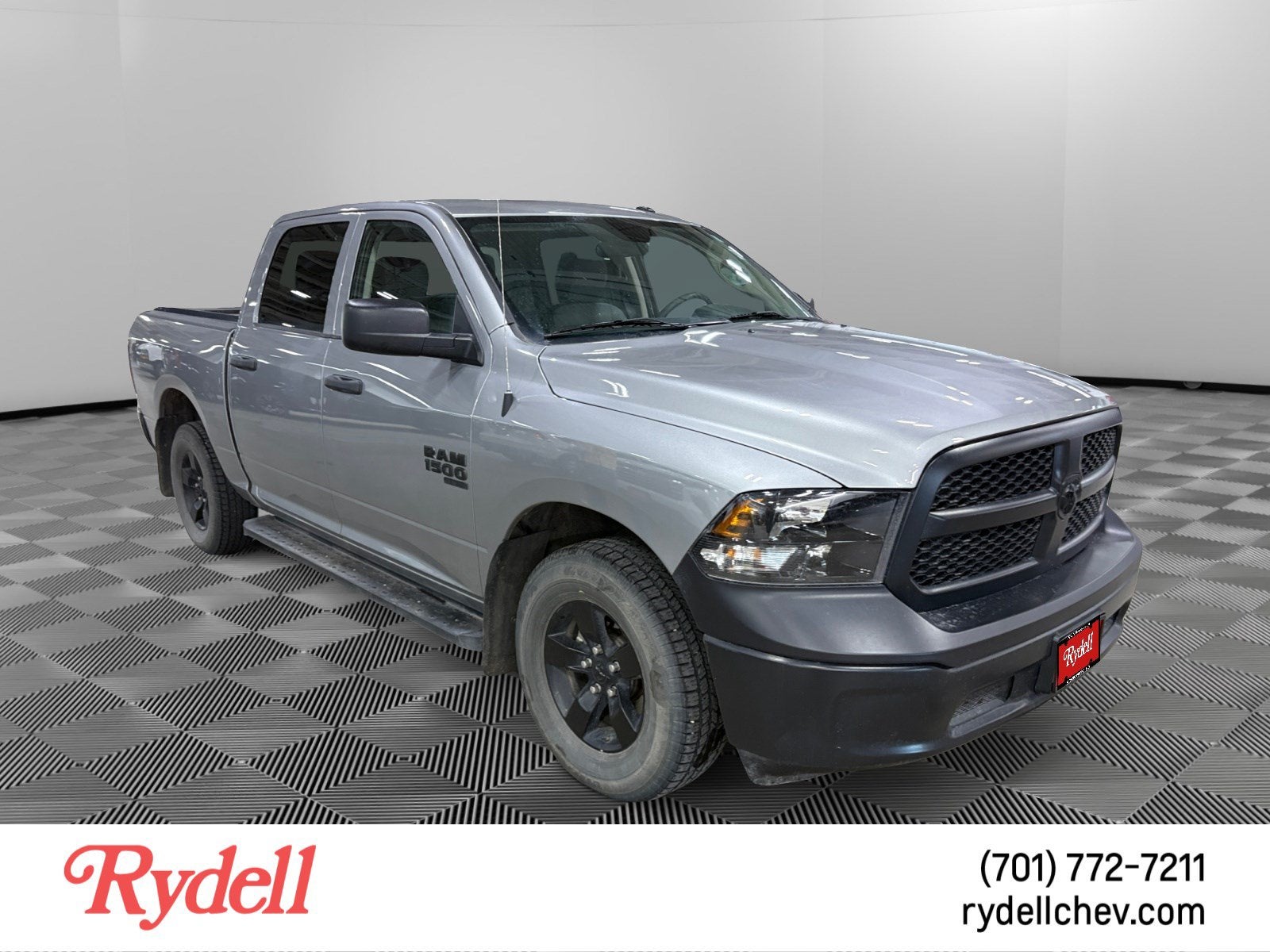 2023 RAM 1500 Classic Tradesman Crew Cab 4x4 5'7" Box