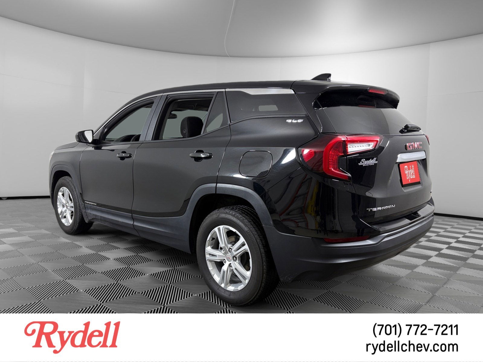 2024 GMC Terrain SLE