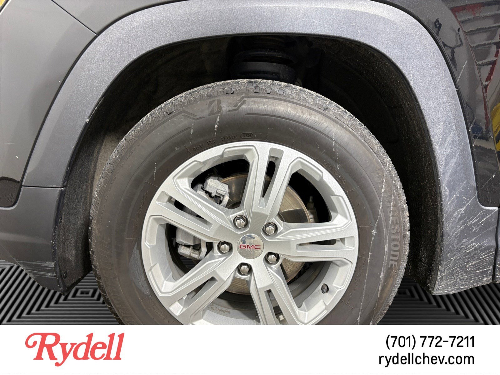 2024 GMC Terrain SLE