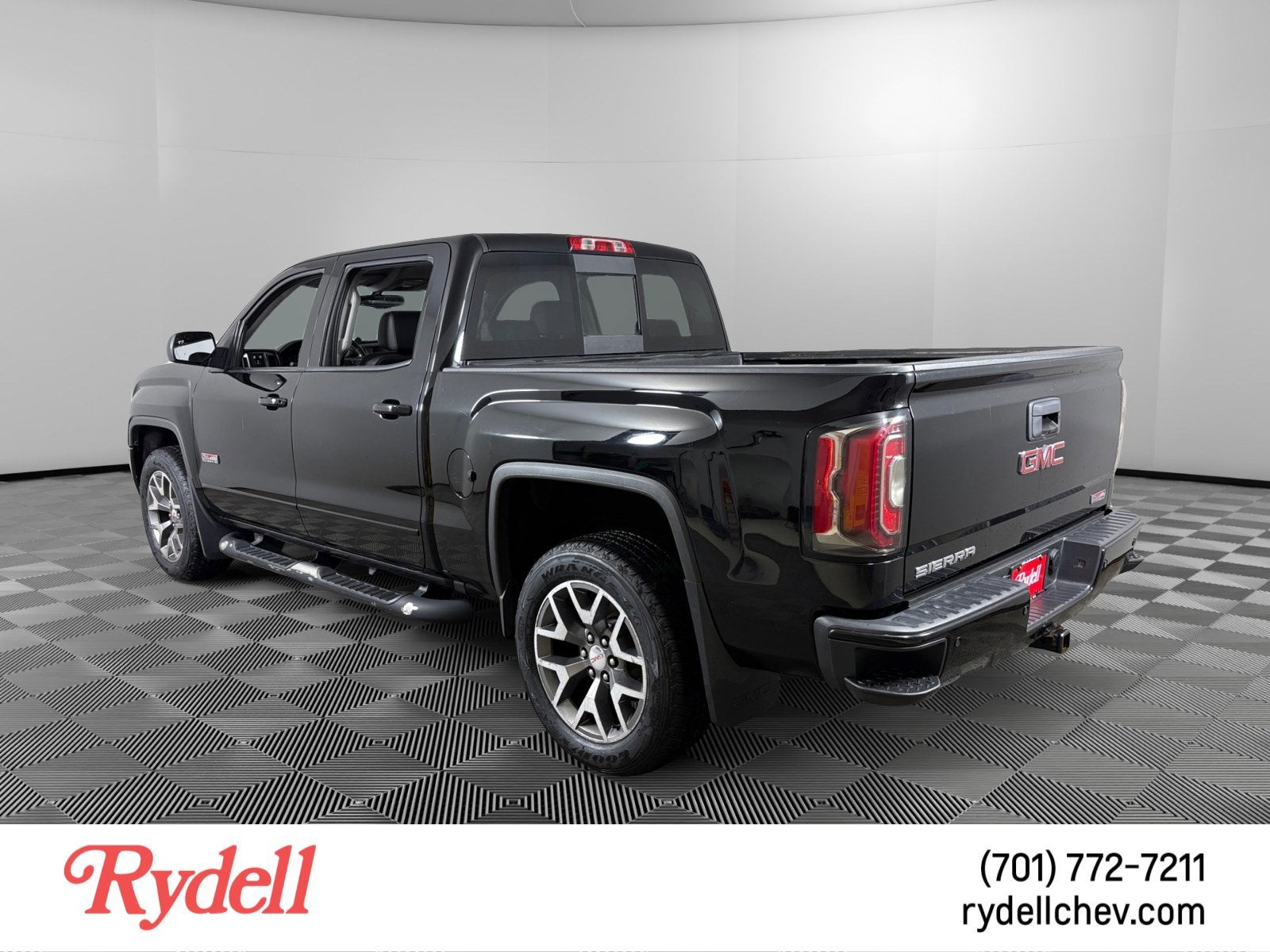 2017 GMC Sierra 1500 SLT