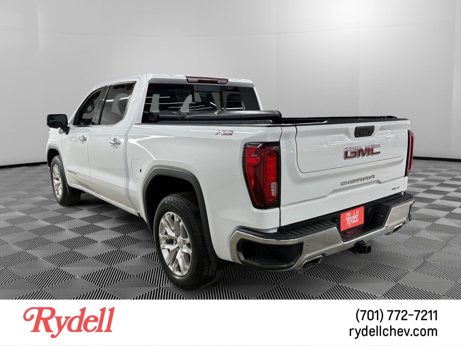 2021 GMC Sierra 1500 SLT