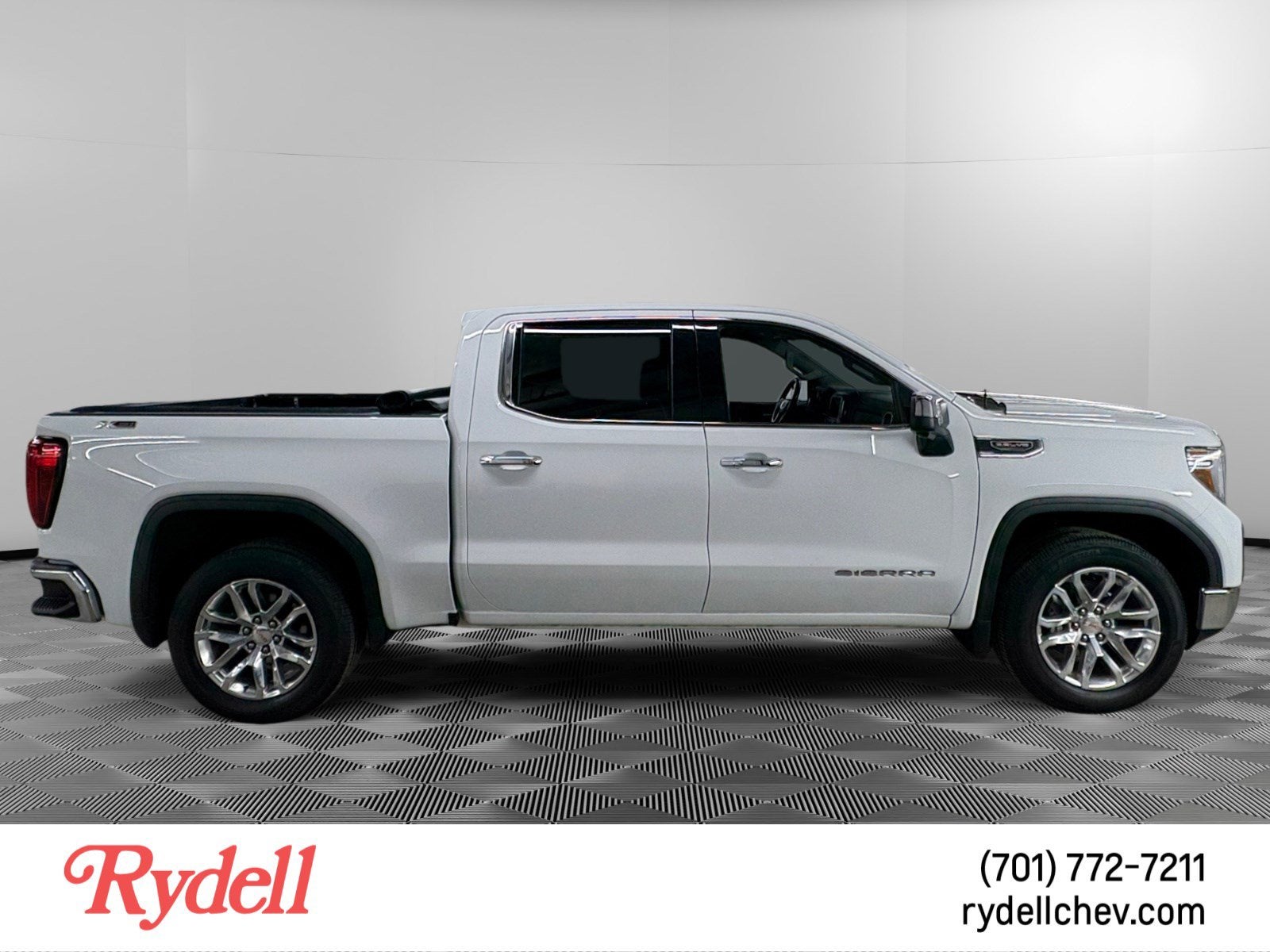 2021 GMC Sierra 1500 SLT