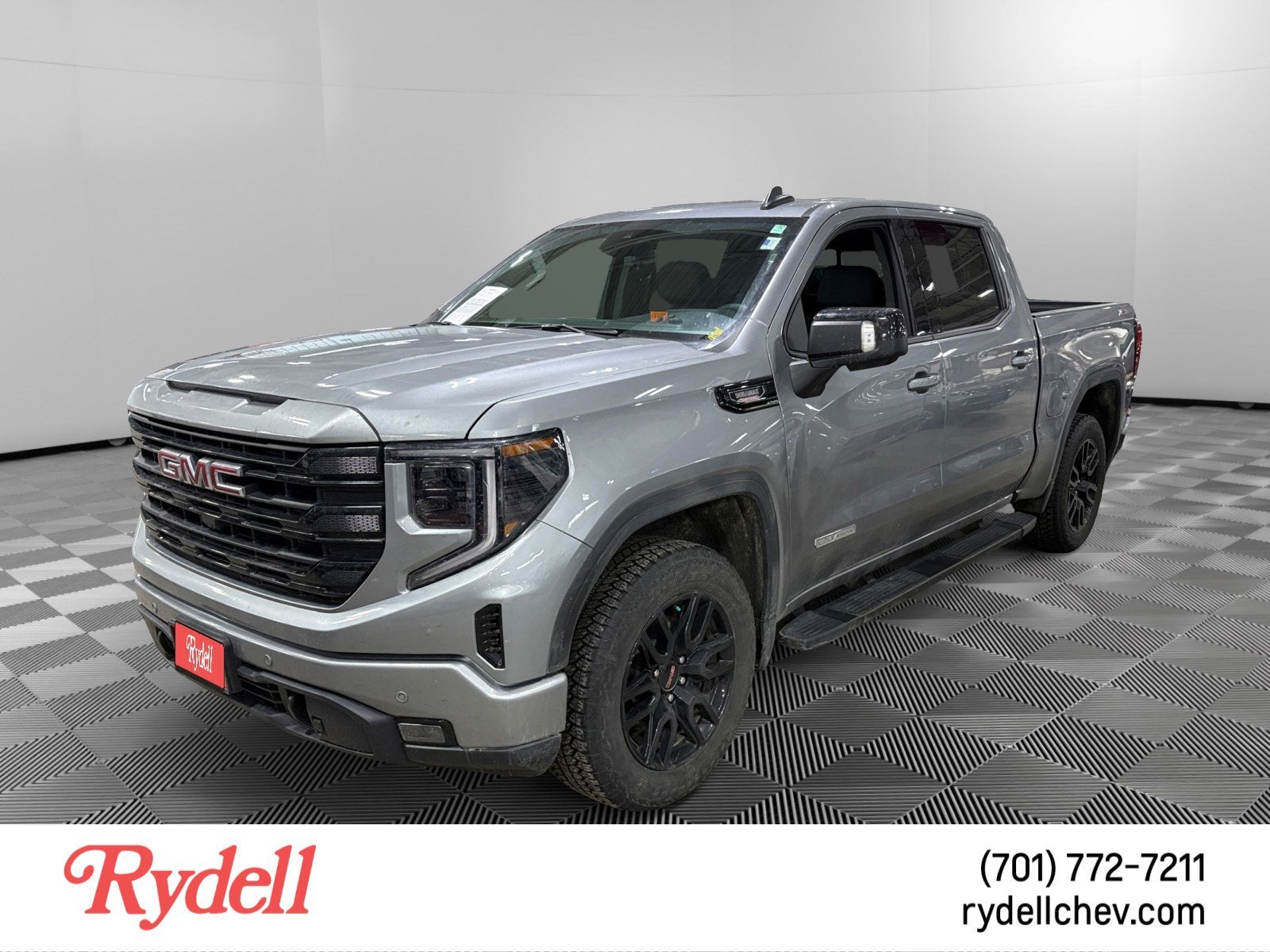 2025 GMC Sierra 1500 Elevation