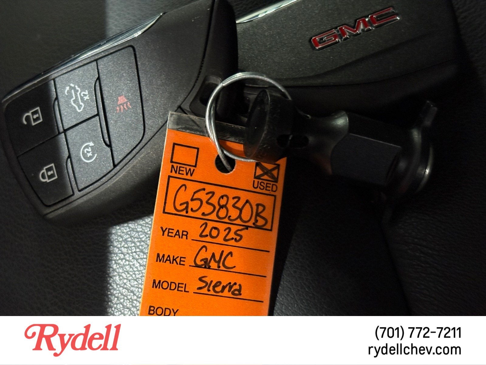 2025 GMC Sierra 1500 Elevation