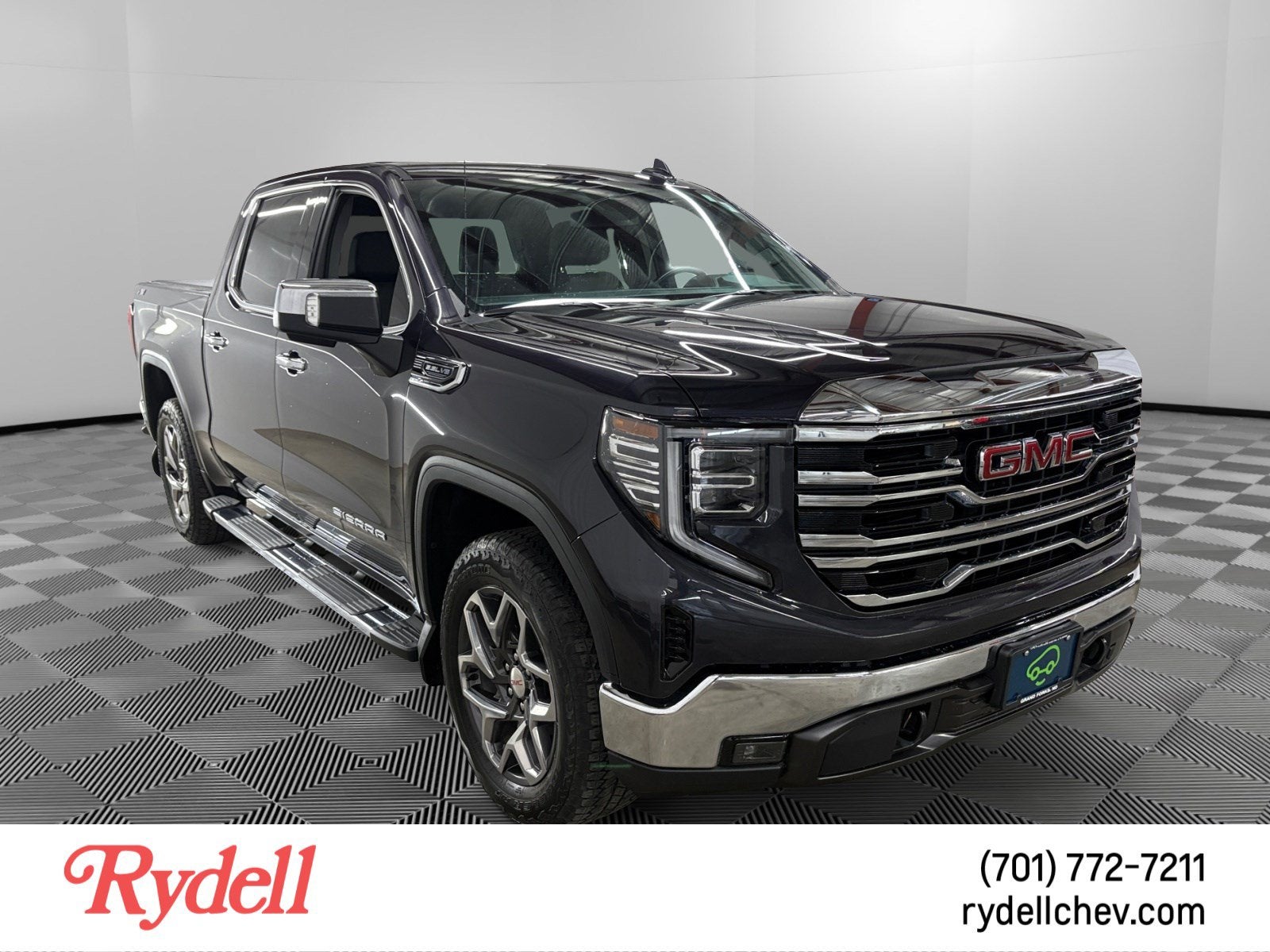 2024 GMC Sierra 1500 SLT