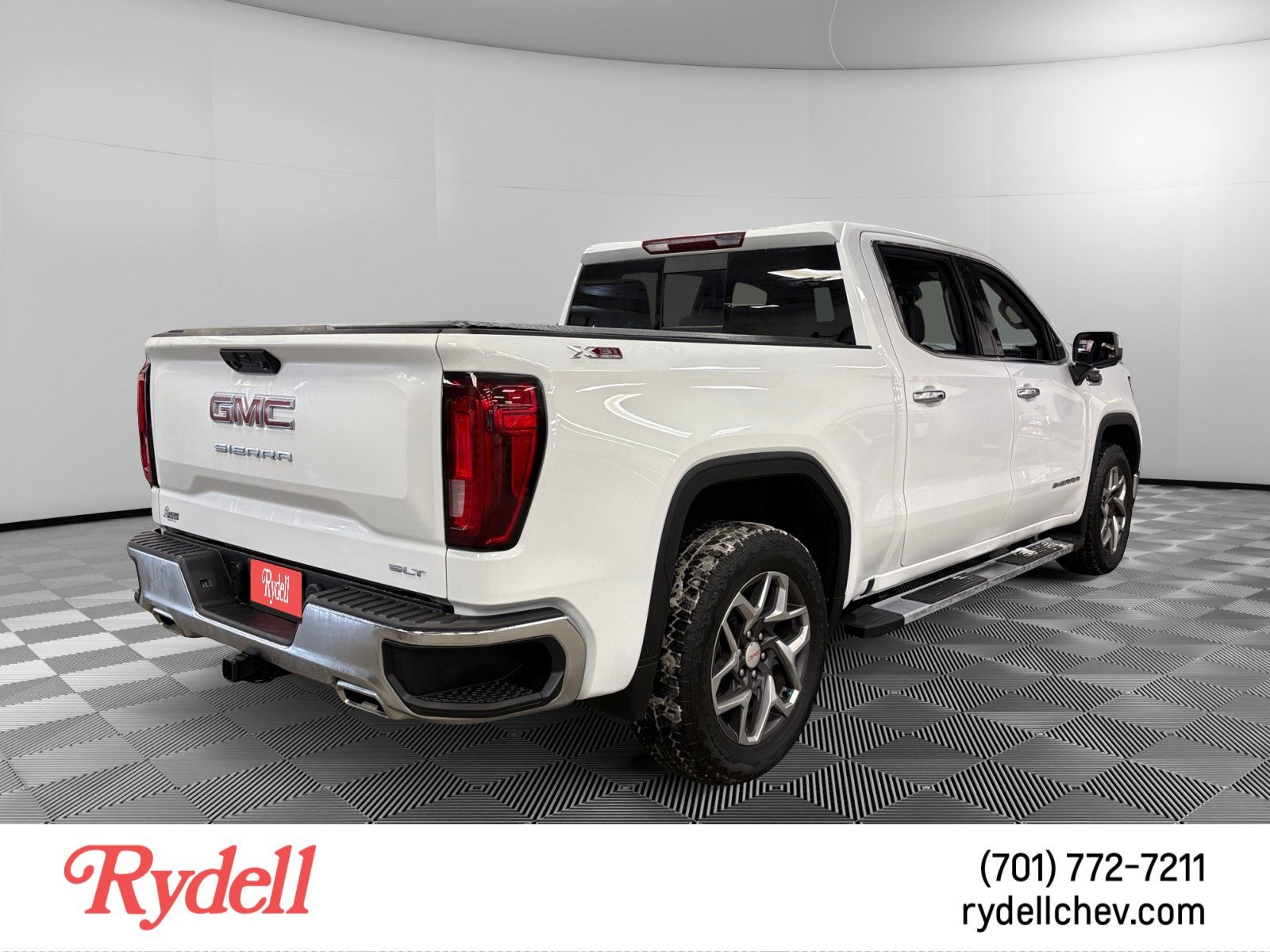2023 GMC Sierra 1500 SLT