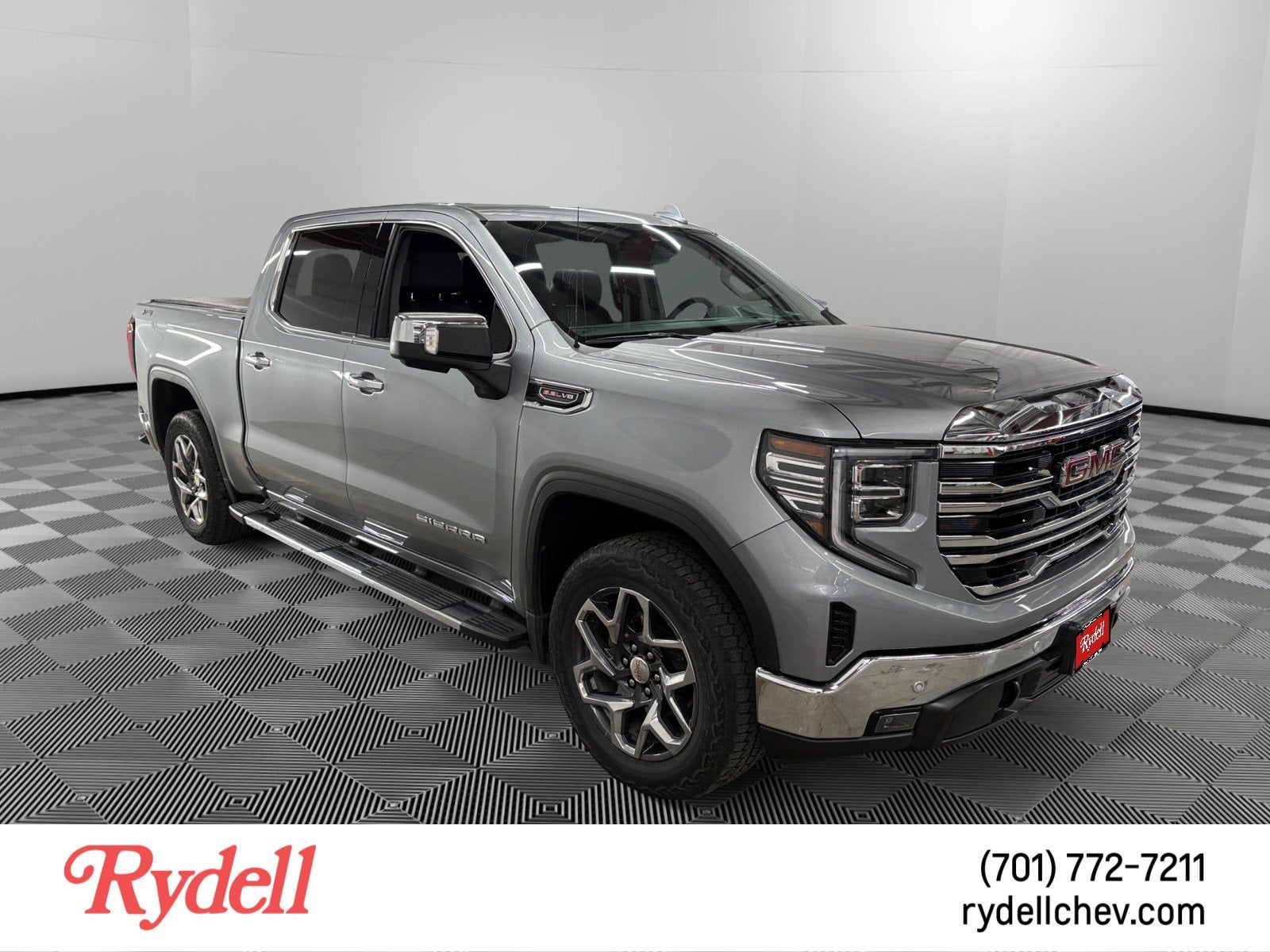 2024 GMC Sierra 1500 SLT