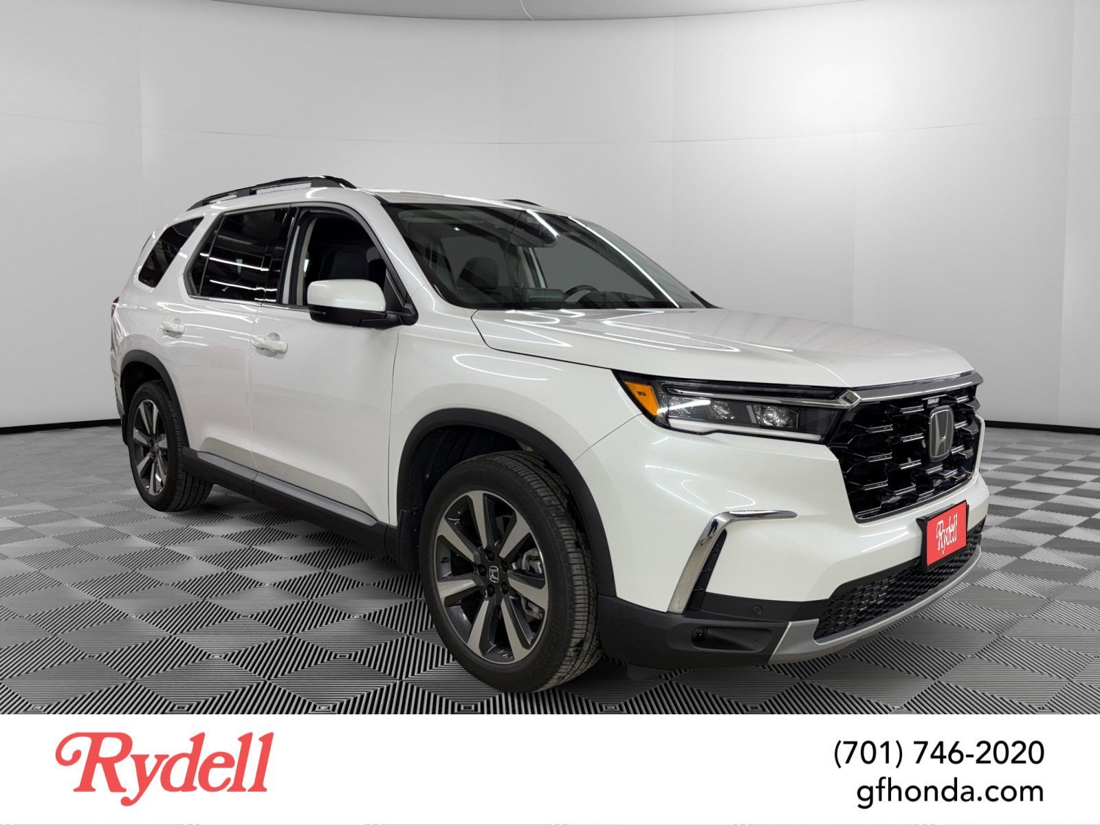2025 Honda Pilot Touring