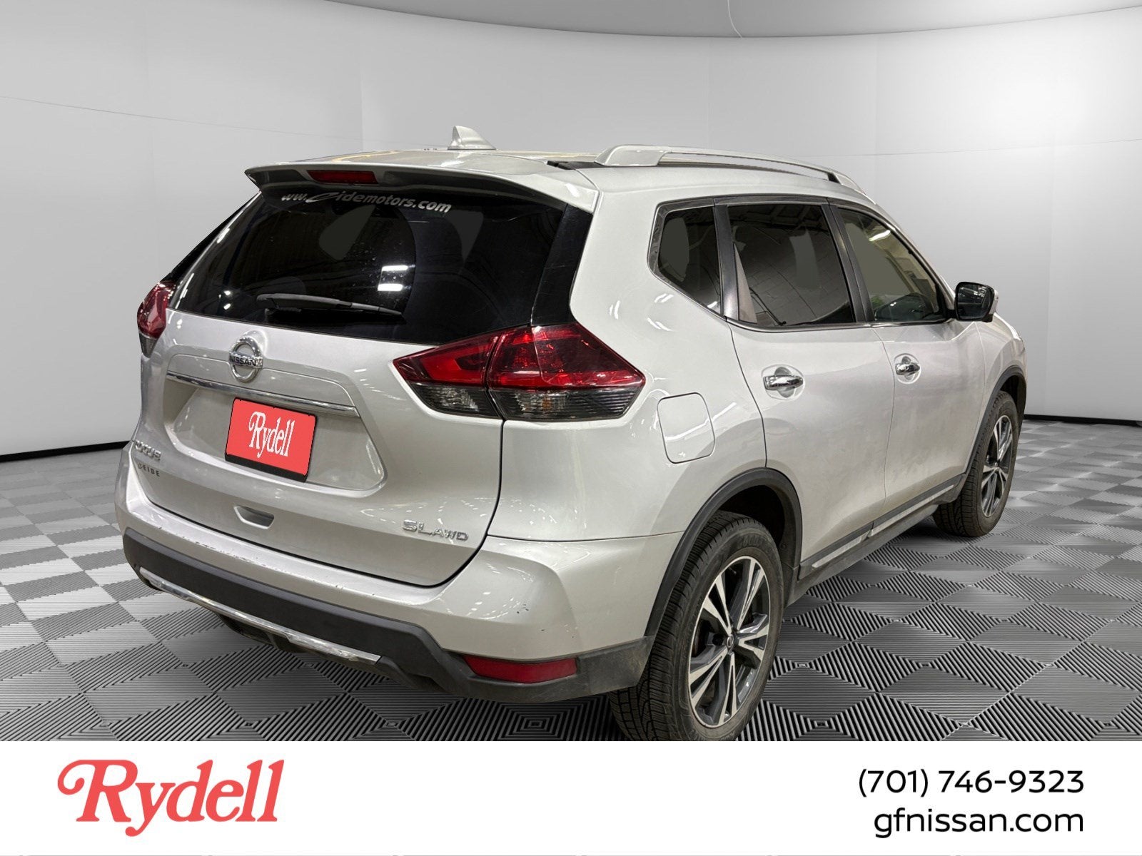 2018 Nissan Rogue SL