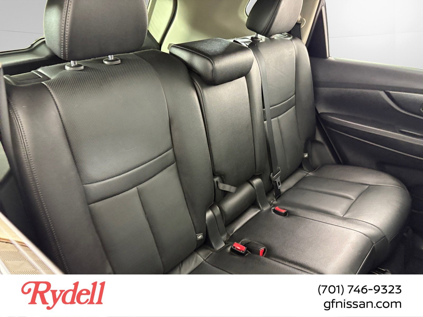 2016 Nissan Rogue SL