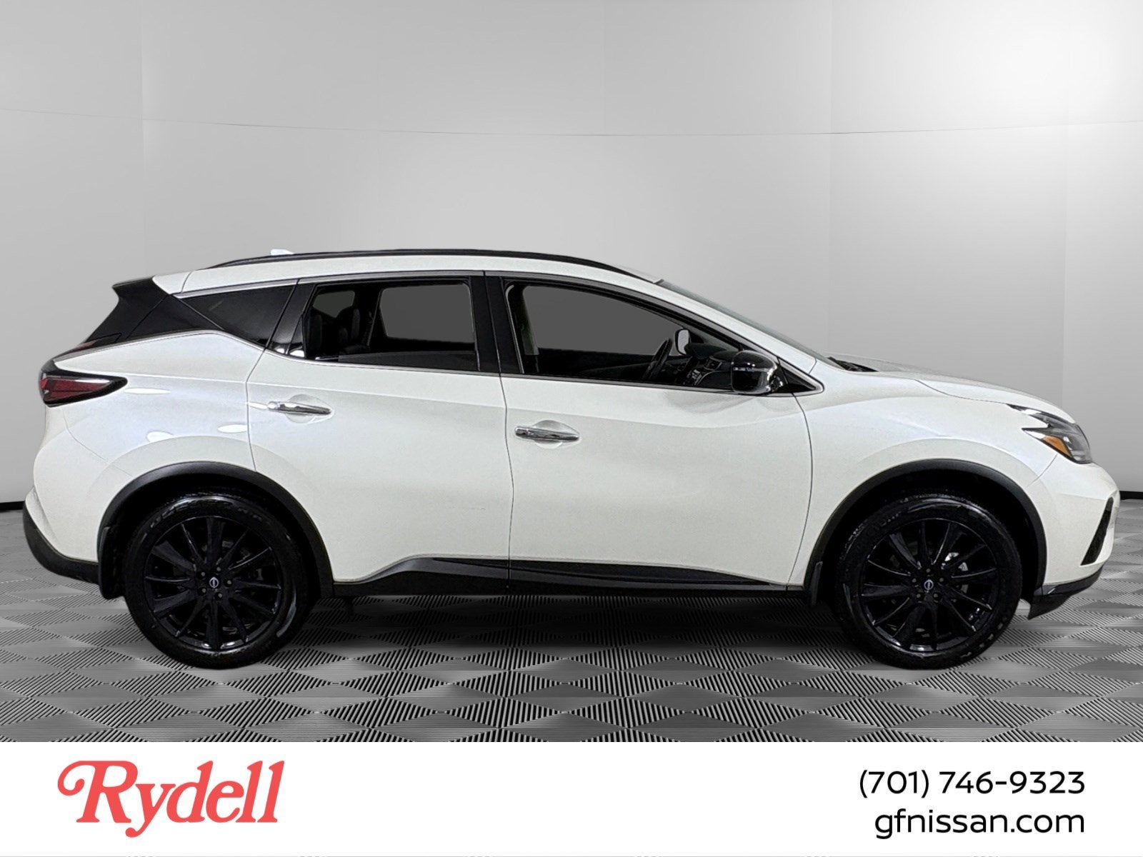 2024 Nissan Murano SV