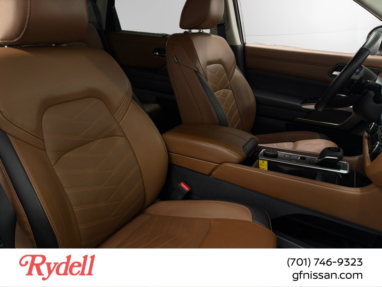 2024 Nissan Pathfinder Platinum 4WD