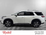 2024 Nissan Pathfinder Platinum 4WD