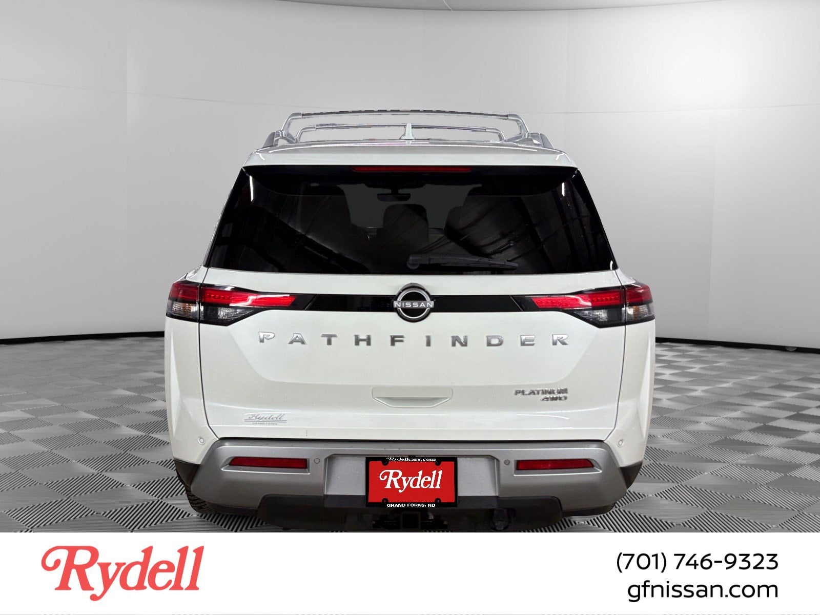 2024 Nissan Pathfinder Platinum 4WD