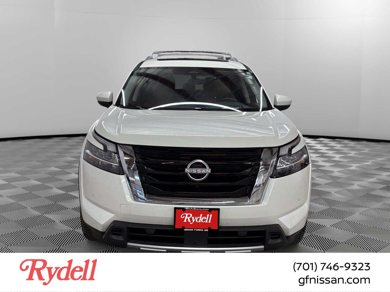 2024 Nissan Pathfinder Platinum 4WD